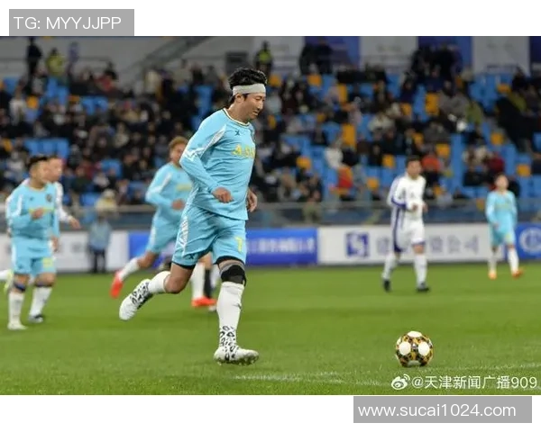 足球明星风采尽显图片集锦展现他们的荣耀与激情 足球明星风采尽显图片集锦展现他们的荣耀与激情